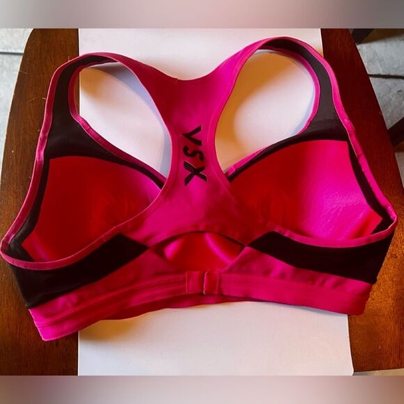 Victoria Secret Sexy Sports Bra - Picture 2 of 3